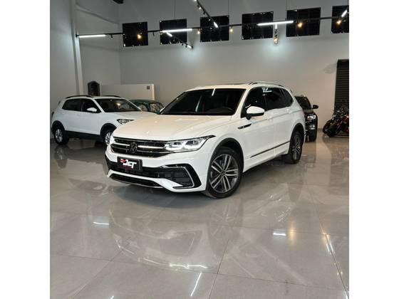 VOLKSWAGEN TIGUAN 2.0 300 TSI GASOLINA ALLSPACE R-LINE AUTOMÁTICO
